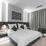 Port Karolina Luxury *
