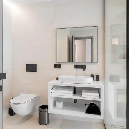 Port Karolina Luxury *
