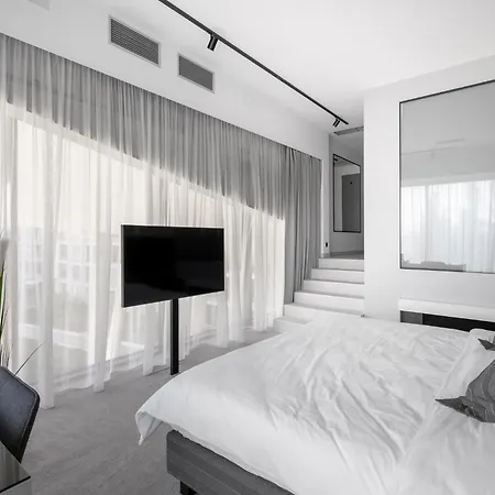Port Karolina Luxury פראג