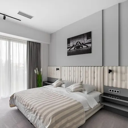 Port Karolina Luxury شقة